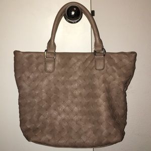 Beige Oversized Bag w basket weave on front side